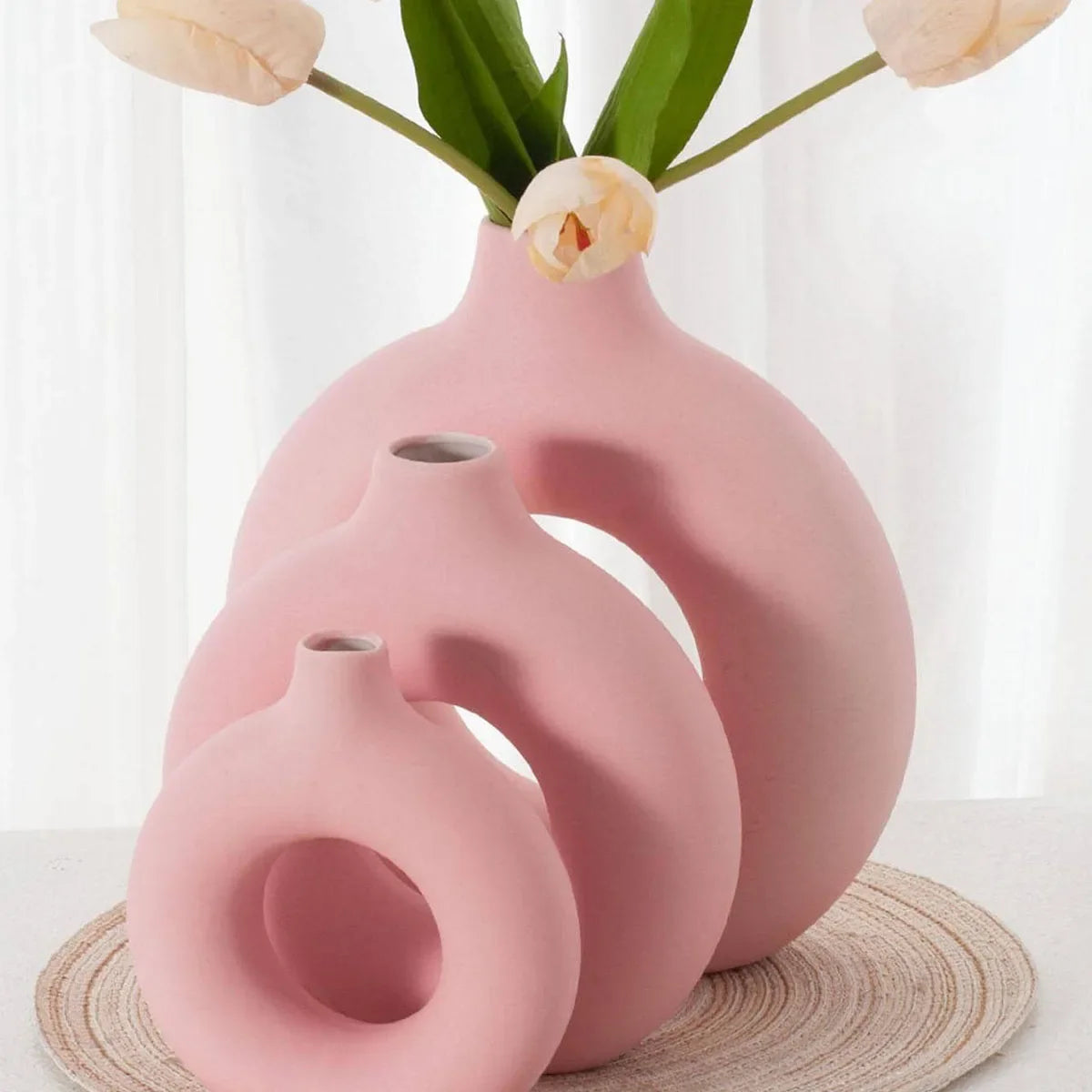 1pc White Ceramic Vases For Home Decor, Modern Decor Frosted Circle Vase, Minimalist Nordic Donut Vase, Decorative